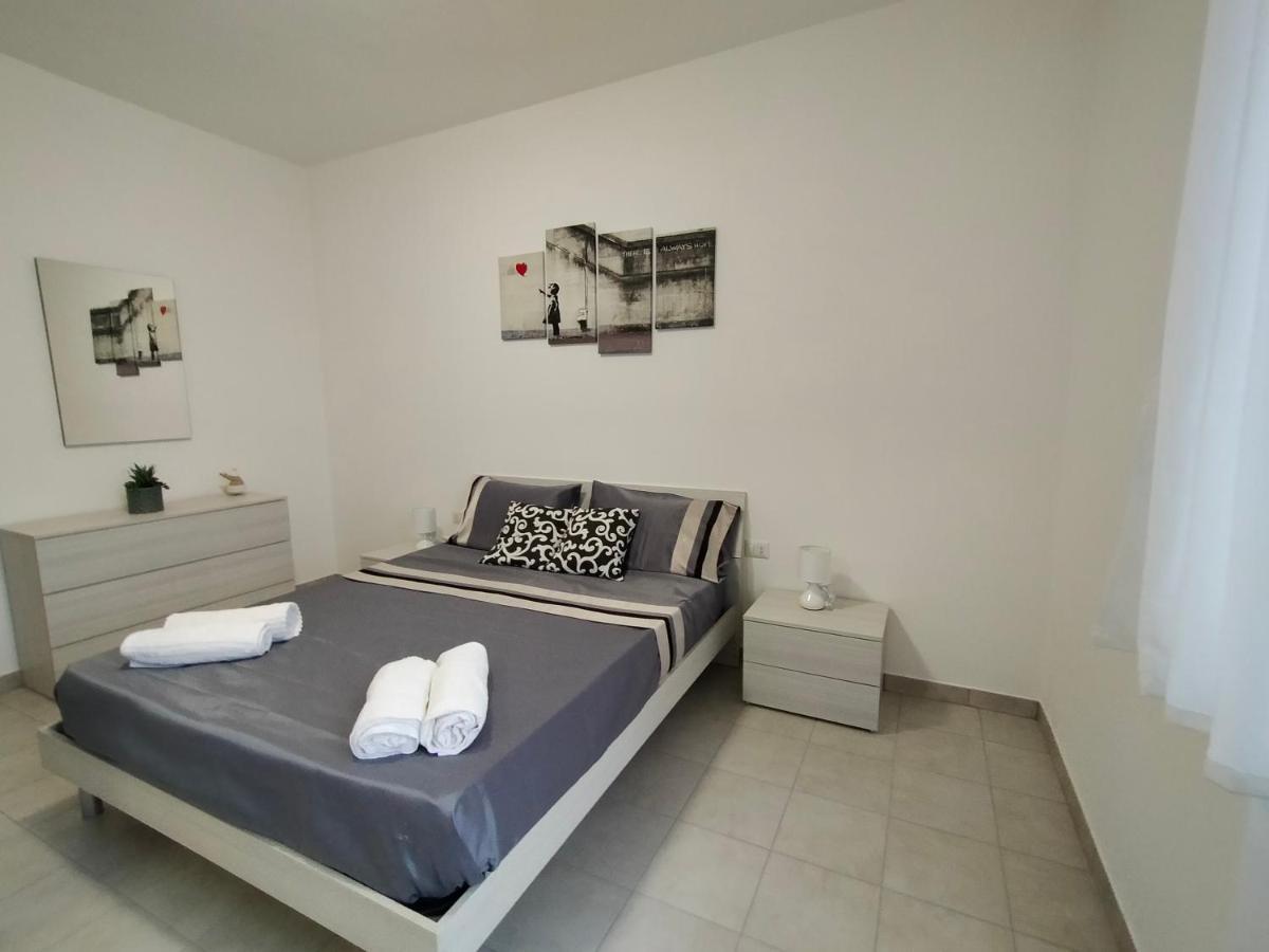 Holiday House Chiara Сант-Антиоко Экстерьер фото