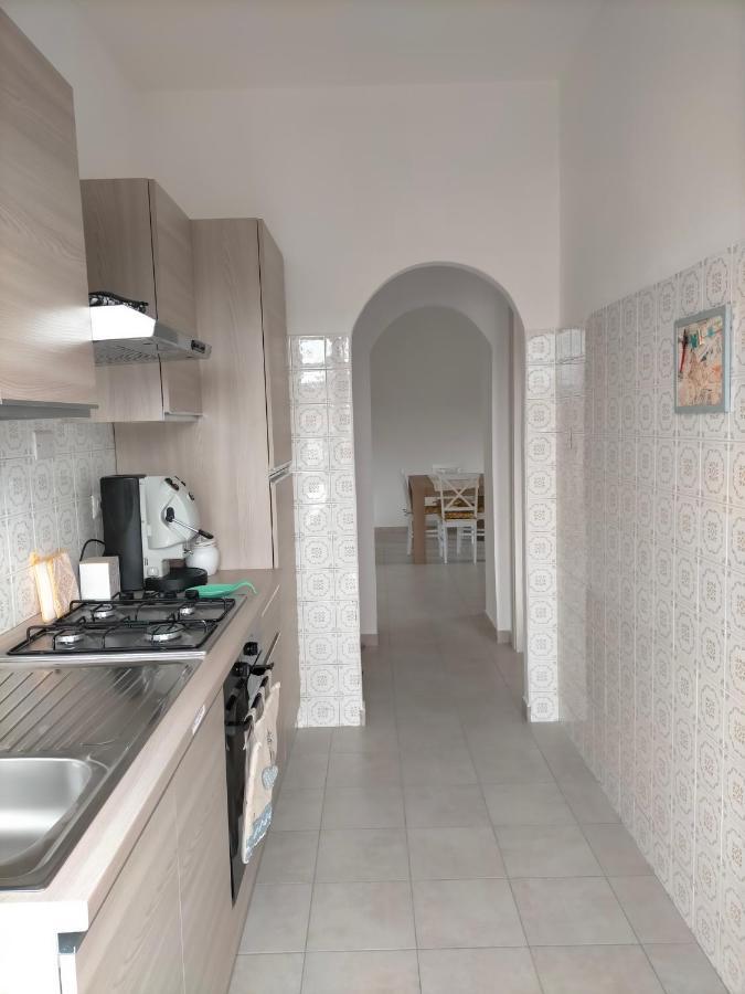 Holiday House Chiara Сант-Антиоко Экстерьер фото